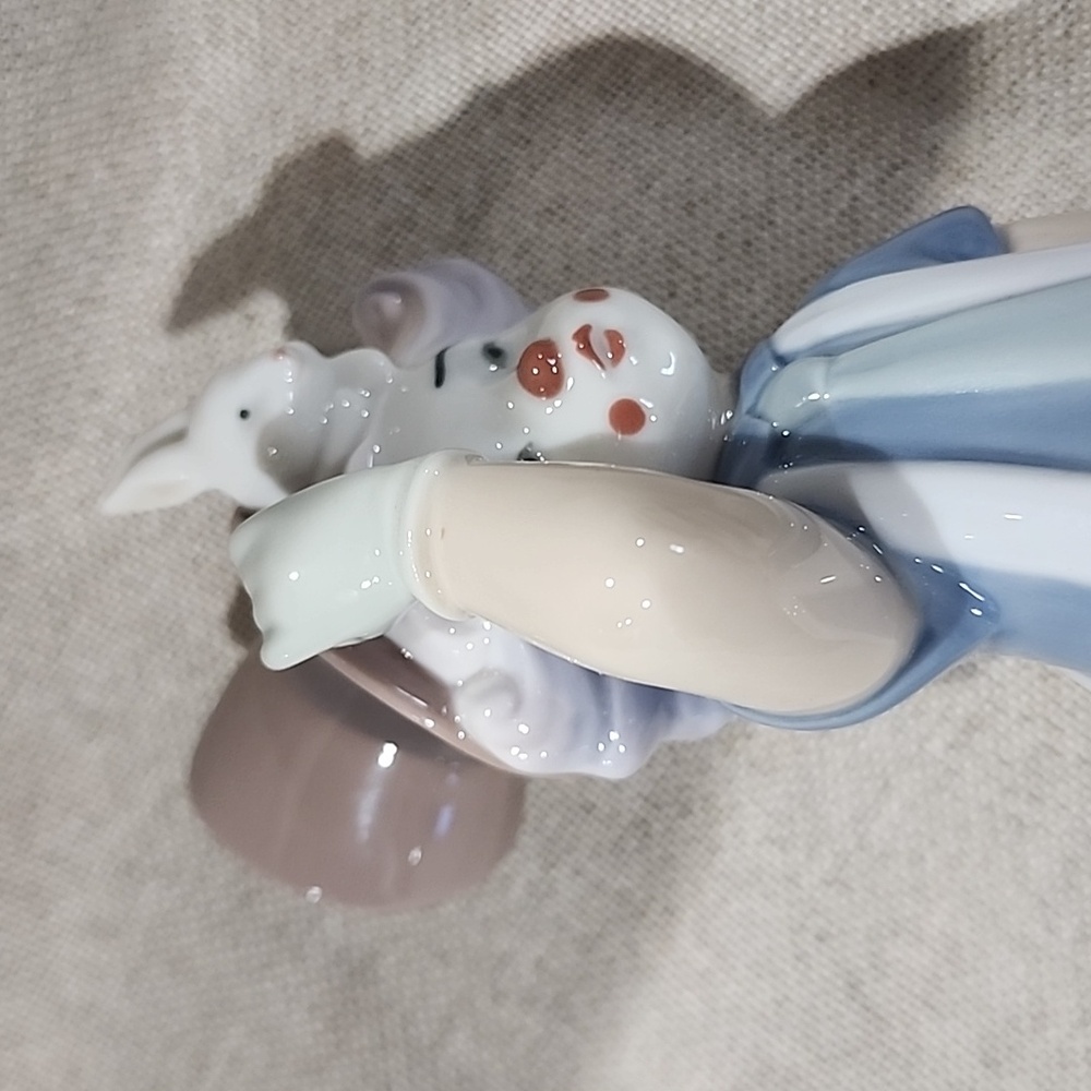 The Magician’s Hat Lladro Figurine - Picture 8 of 11